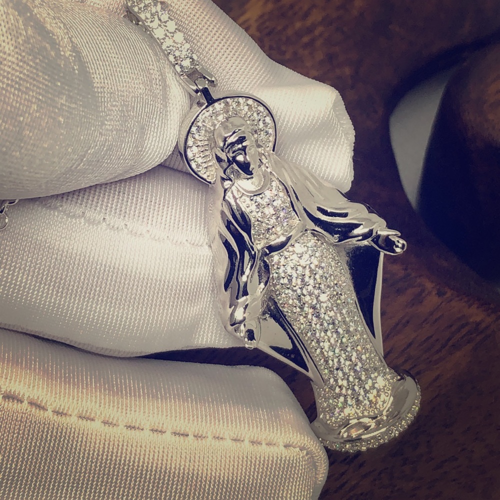 “VIRGIN NECKLACE”- ALL ZIRCONIA AROUND